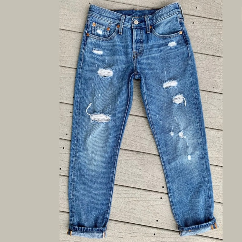 Levi’s 501-T High-rise Button-fly Distressed Jeans